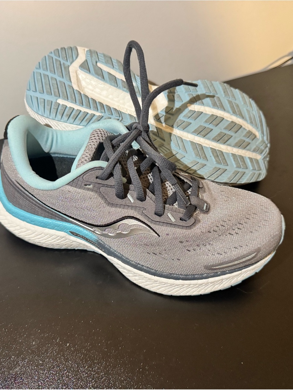 New Saucony Women's Gray & Light Blue Cushioned Running Sneakers